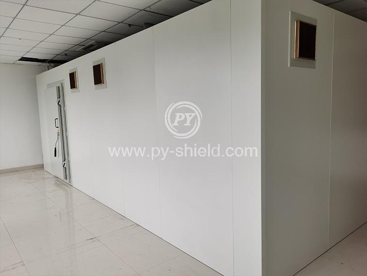 1551657587728733.jpg 屏蔽機(jī)房